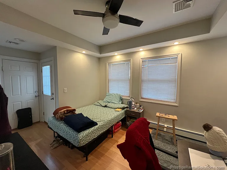75 Easton St #1 — Photo 8