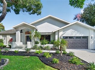 15960 Muirfield Ct, Fort Myers, FL 33908