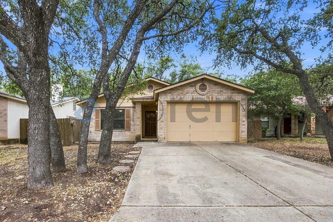 3 bed, 1097 sqft, $1,595 — Photo 2