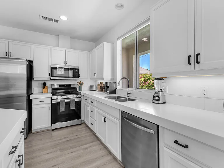47383 Bahama Ct — Photo 22