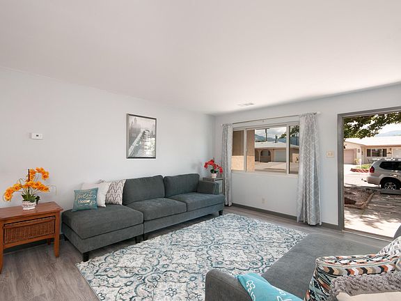 4th image of 4713 Jennifer Dr NE