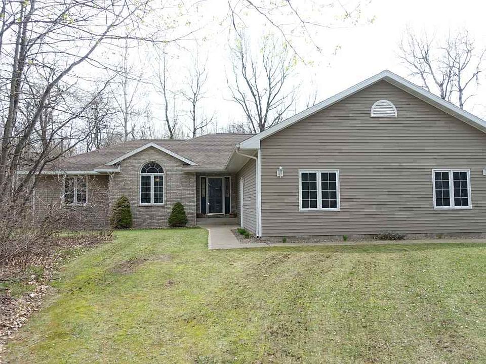 1st image of 9473 N Woodland Cir