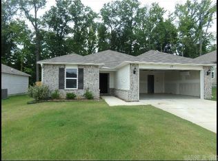 24 Avant Garde Dr, Little Rock, AR 72204