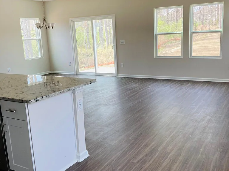 1052 S Fieldhaven Dr — Photo 4