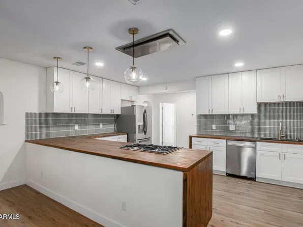 557 W Erie Street, Chandler, AZ 85225