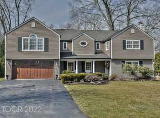 13 Morton Dr, Ramsey, NJ 07446