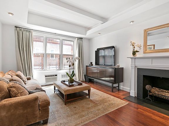2nd image of 1049 Park Ave #10B