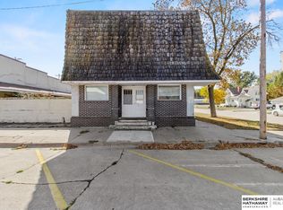 109 W Elk St, Hooper, NE 68031