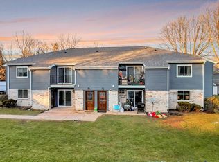 1505 Whispering Pines Way, Fitchburg, WI 53713