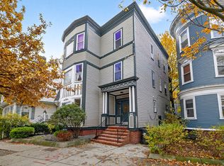 1576 Cambridge St #1B, Cambridge, MA 02138