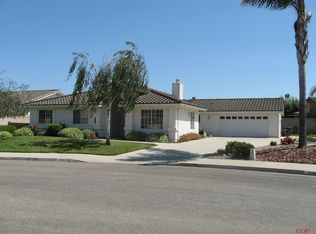 1712 E Mammoth Dr, Santa Maria, CA 93454