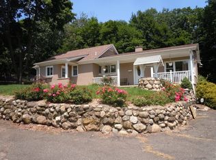 35 Overlook Ave, North Haledon, NJ 07508