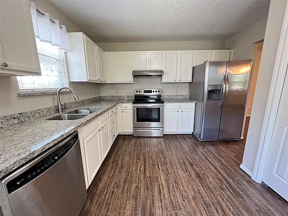 3rd image of 14214 W Valka St