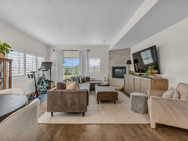 5135 Cove Canyon Dr #105 — Photo 3