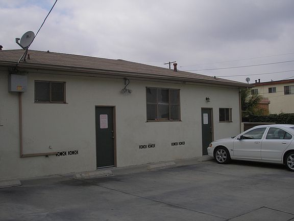 2nd image of 772 Mira Mar Ave APT 3