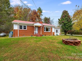 2896 Old Mars Hill Hwy, Weaverville, NC 28787