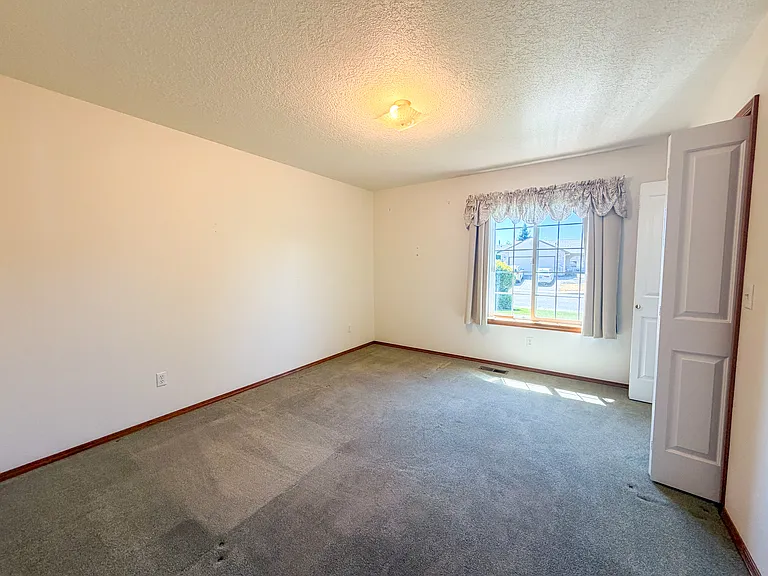 364 SE Davis Ct #364 — Photo 26