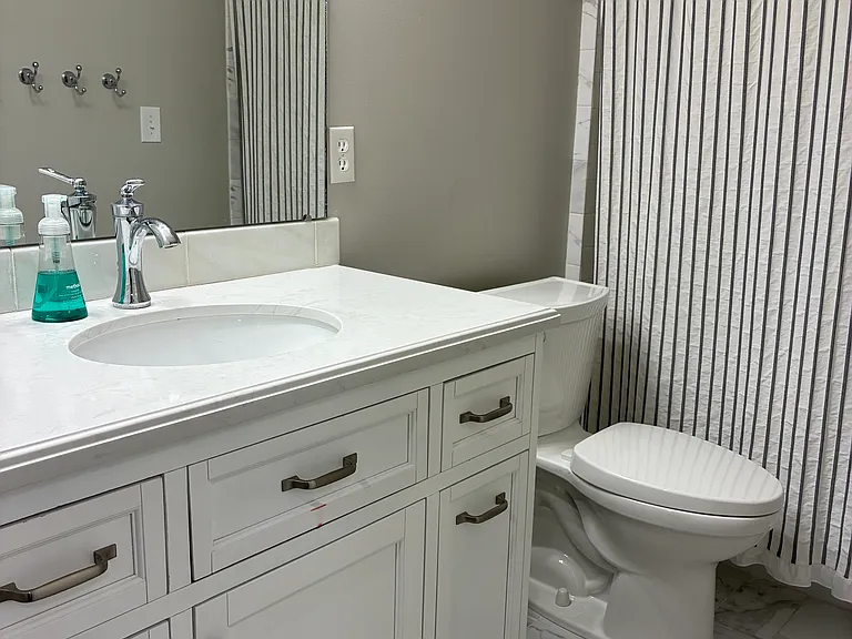 205 N 3425 W — Photo 7