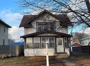 1303 Edmund Ave, Saint Paul, MN 55104