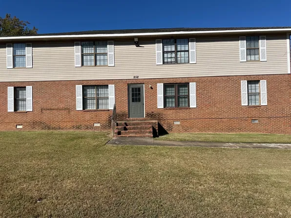 252 Tinker Hill Cv APT C, Jackson, TN 38305