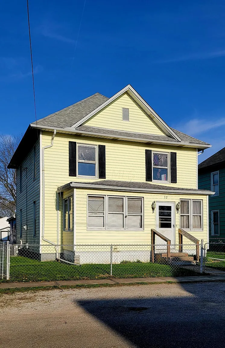 32 Monroe Ave photo 1