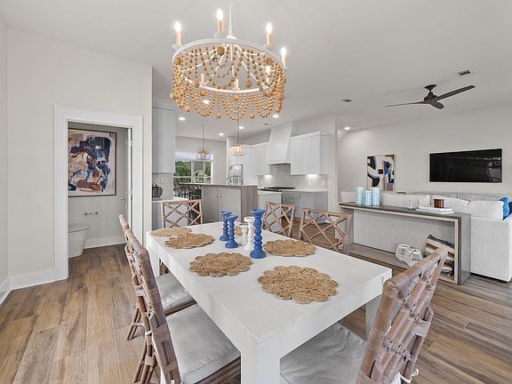3rd image of 1495 Scenic Gulf Dr
