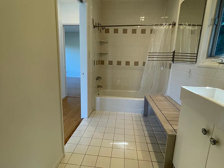 Upstairs Bathroom