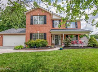 512 Windgate Ct, Powell, TN 37849