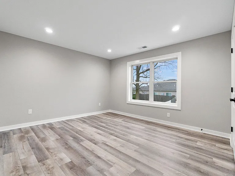 258 N West Hamilton Rd #258 — Photo 15