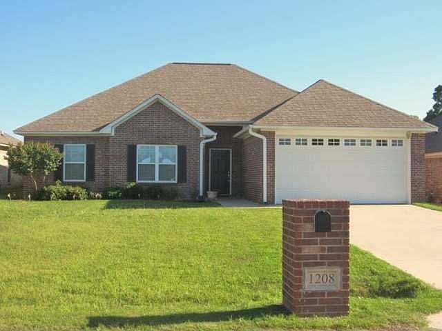 1st image of 1208 Arnold Ln