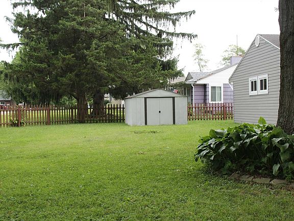 3rd image of 2908 W Oaklyn Ave