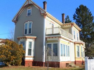 72 Highland St, Amesbury, MA 01913