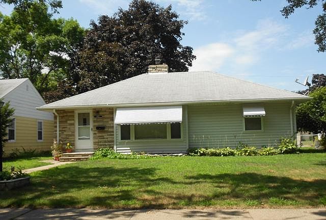 1st image of 6120 10th Ave S