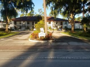 901 Augusta Blvd #906, Naples, FL 34113
