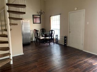 2401 Leon St APT 310, Austin, TX 78705