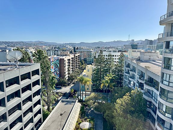 5th image of 300 3rd St #1207-L
