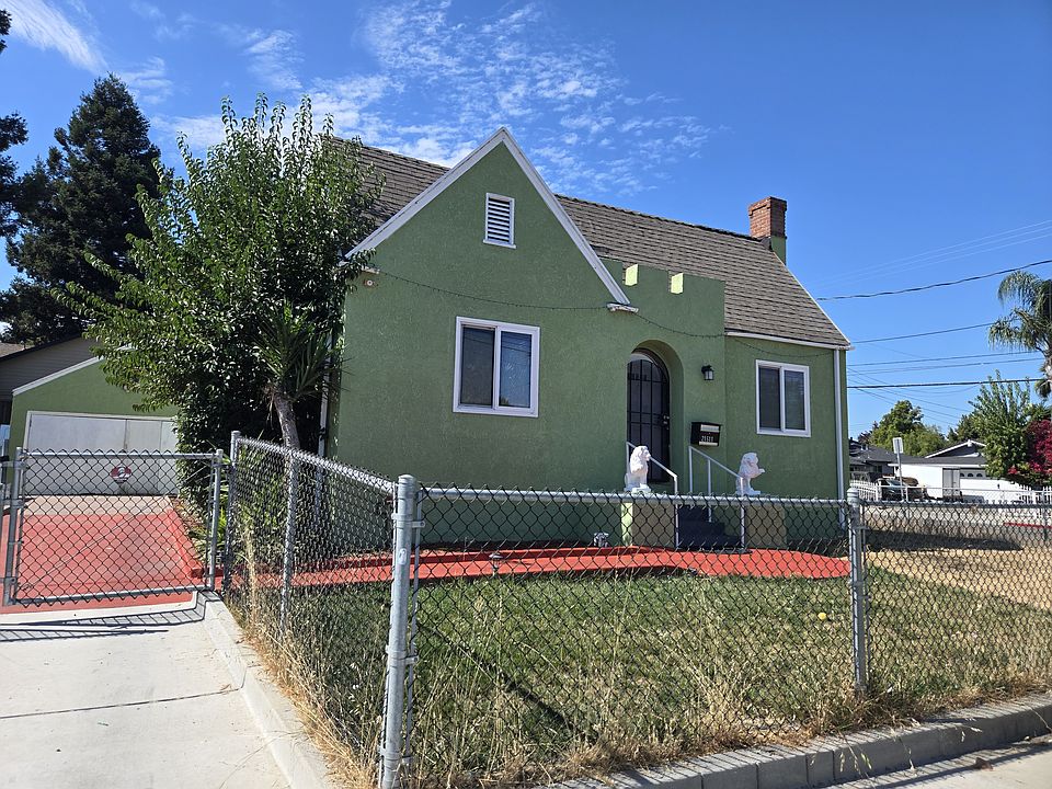 1st image of 21511 Haviland Ave