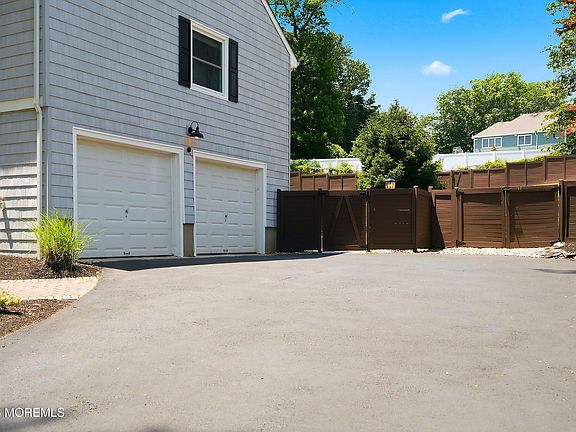 4th image of 25 Crane Court