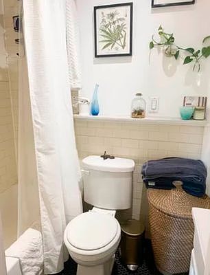 2nd image of 17 Newel St #1