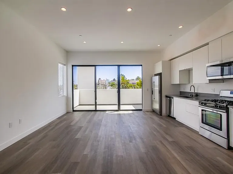 4021 Georgia St #9 — Photo 20
