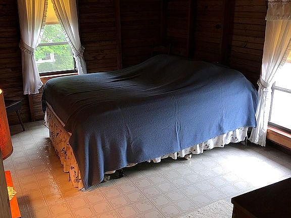 Master bed room