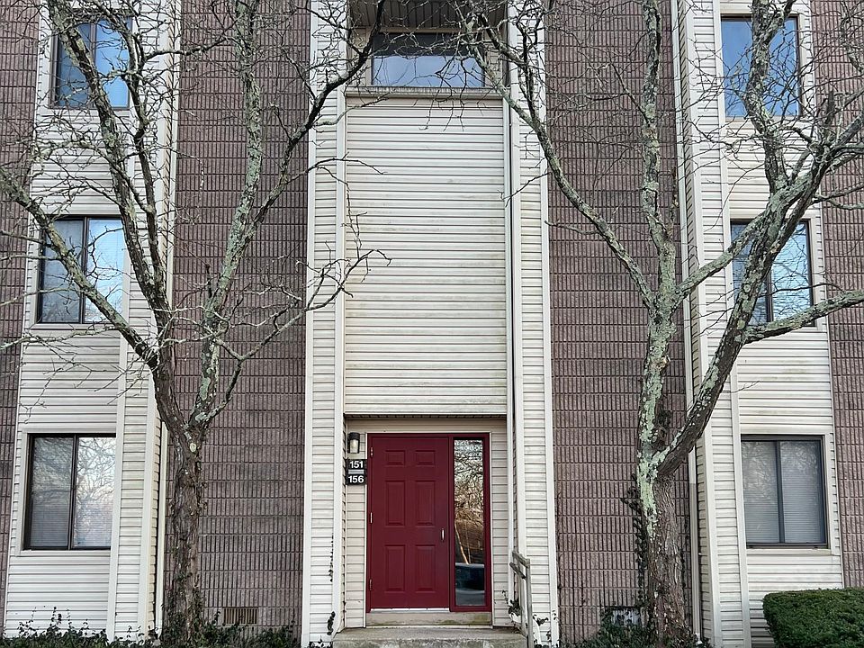 1st image of 156 Burgundy Hill Ln #156
