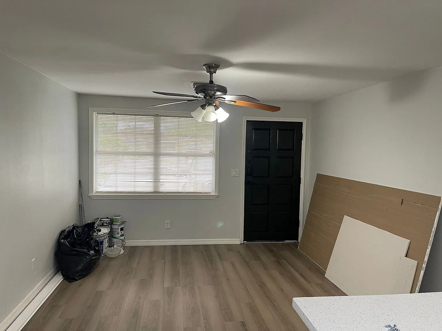 6022 W Clifton Street — Photo 2