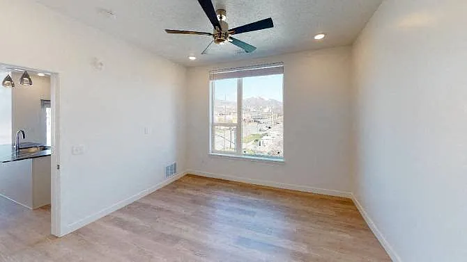 SevenO2 Main Apartments — Photo 179