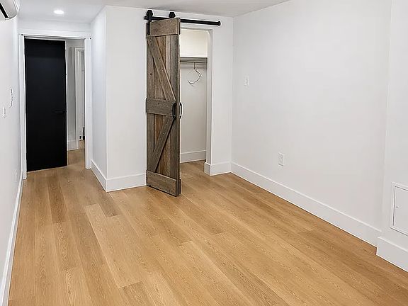 5th image of 1578 De Kalb Ave #4LR
