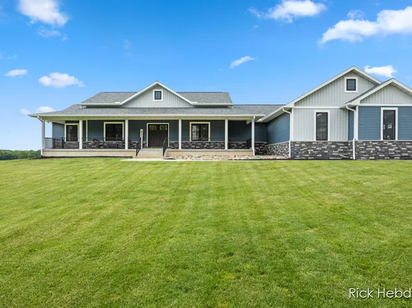 1153 S Edgar Rd, Mason, MI 48854