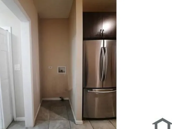 8551 S Manistee Ave #2, Chicago, IL 60617