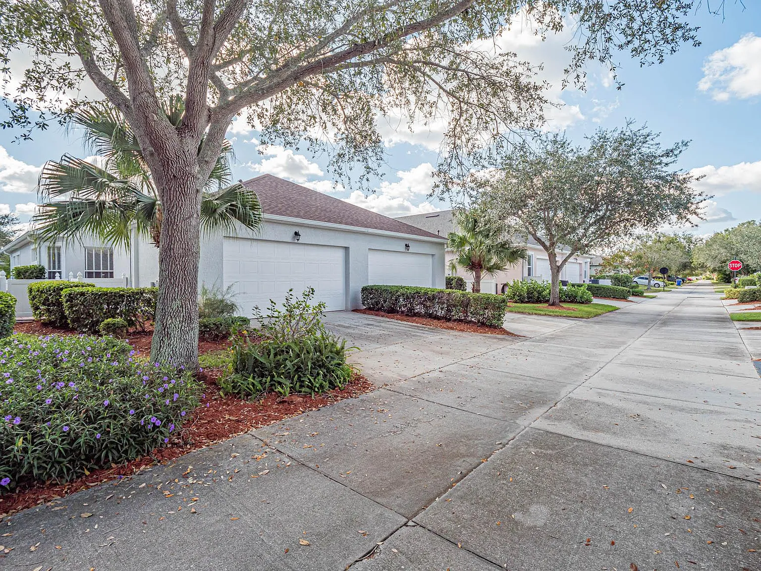 2 bed, 1278 sqft, $2,200 — Photo 4