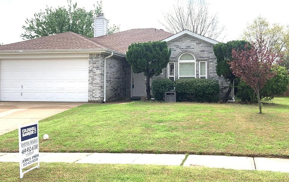 1st image of 304 Lake Wichita Dr