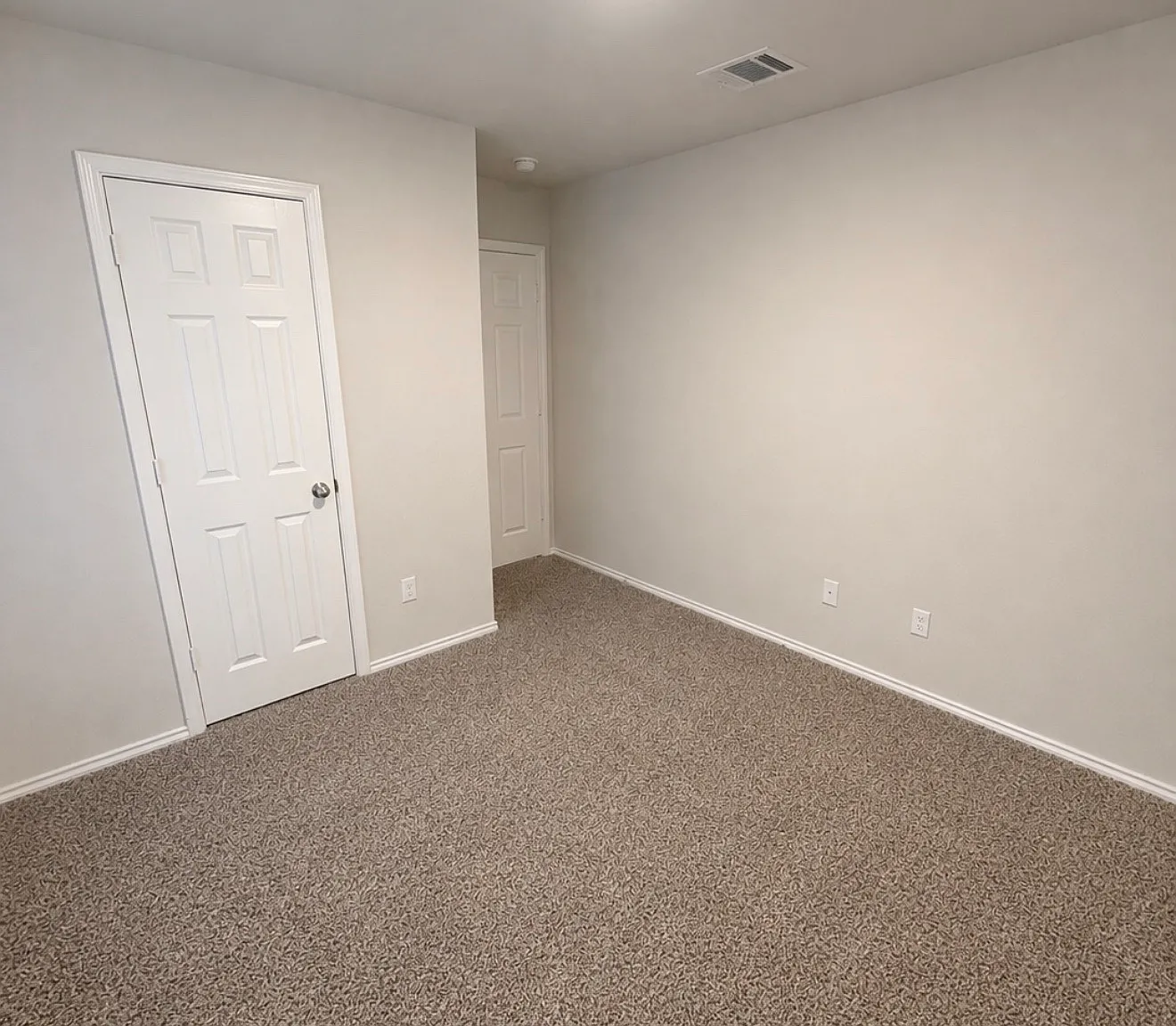 3 bed, 1646 sqft, $1,695 — Photo 4